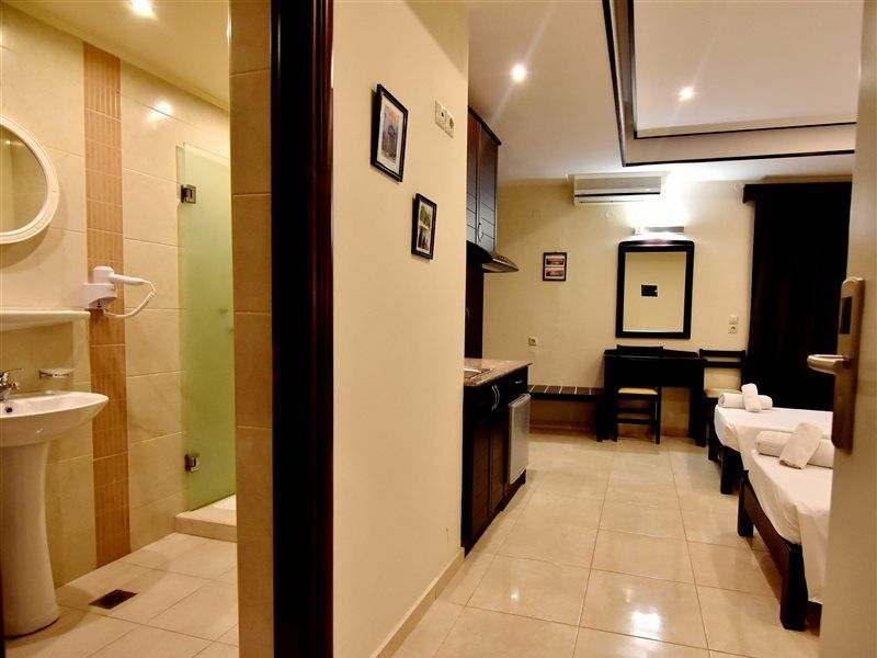 24 Seven Boutique Hotel Malia  Bagian luar foto